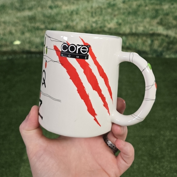 Stranger Things Core Home Christmas String Lights 18fl.oz Mug NEW! - Picture 7 of 11